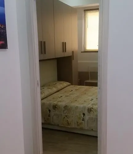 Flaviogioia נאפולי